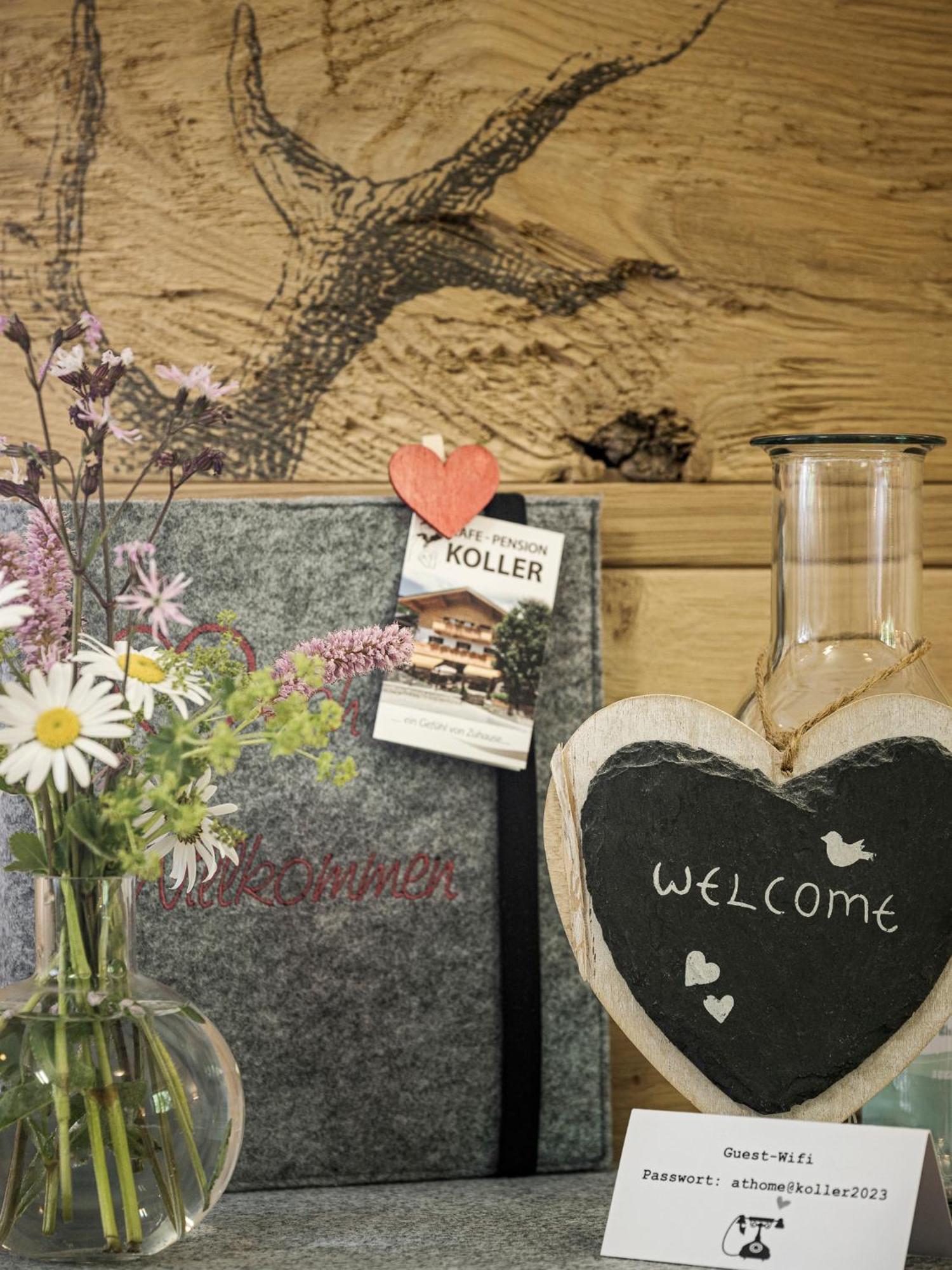 Cafe Pension Koller บริกเซินอิมทาเล ภายนอก รูปภาพ