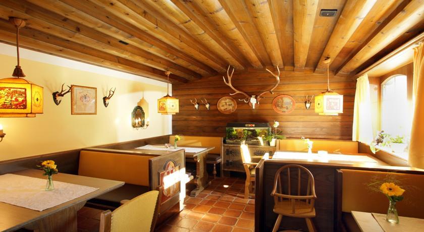 Cafe Pension Koller บริกเซินอิมทาเล ภายนอก รูปภาพ