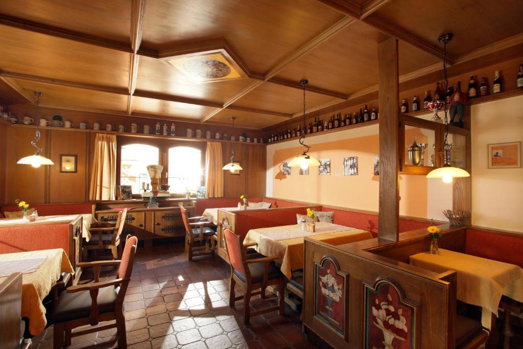 Cafe Pension Koller บริกเซินอิมทาเล ภายนอก รูปภาพ